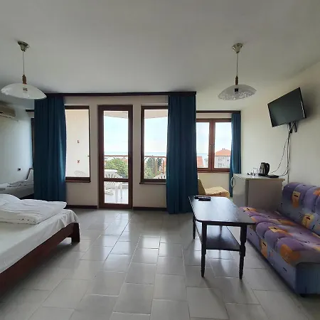 Lazur رافدا