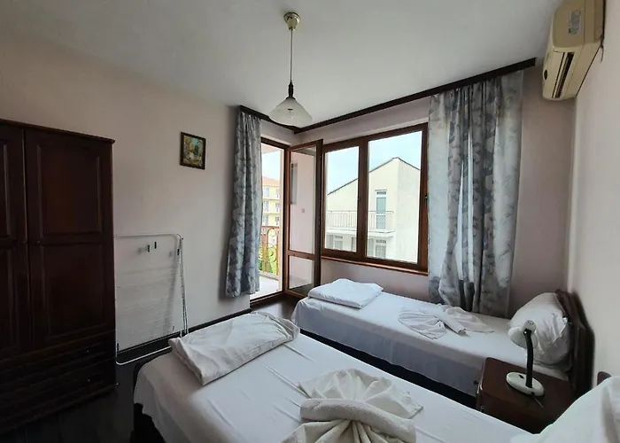 ホテル Lazur ラヴダ